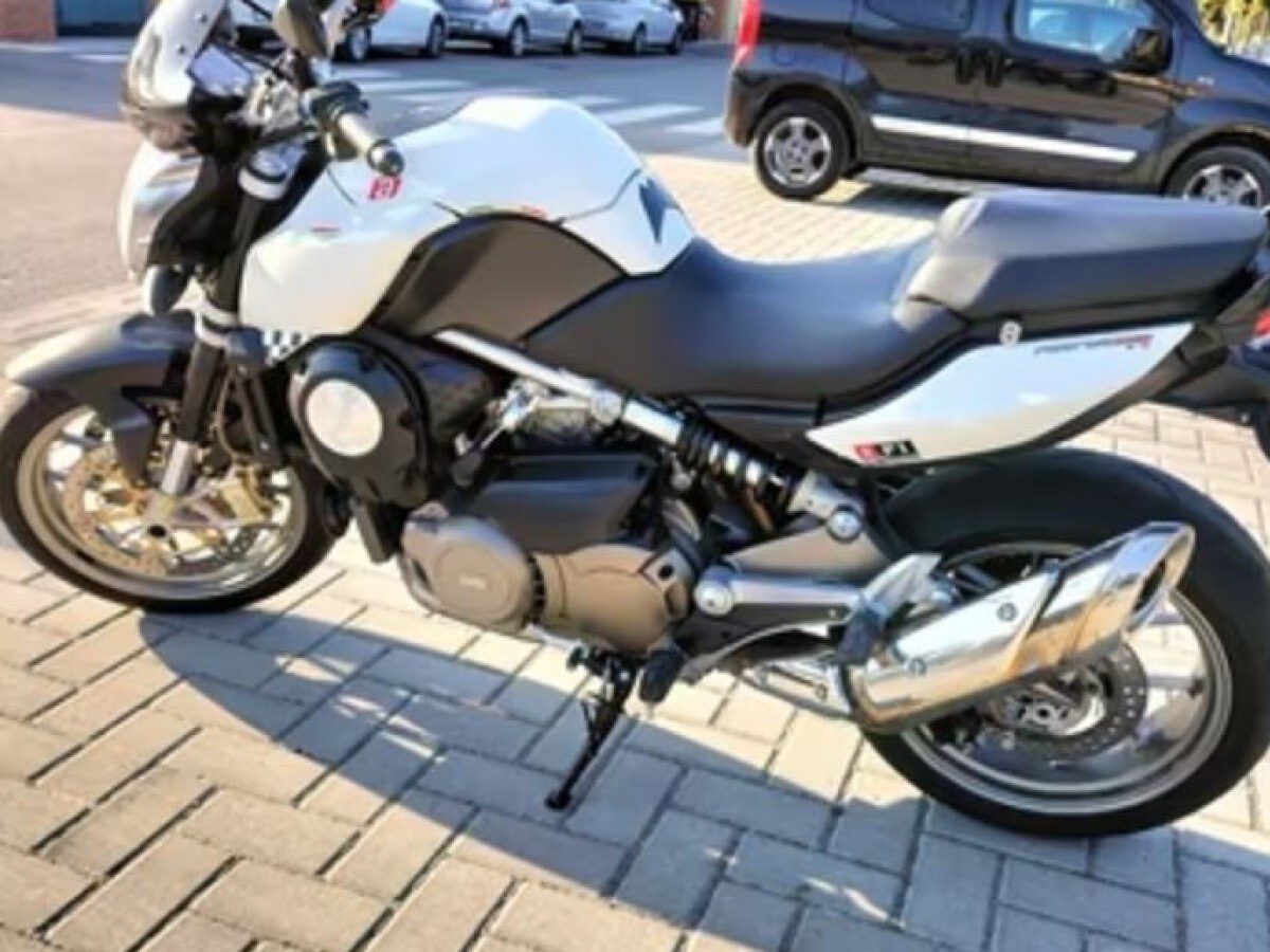 Dueruote Annunci, l’usato dell’Aprilia Mana 850